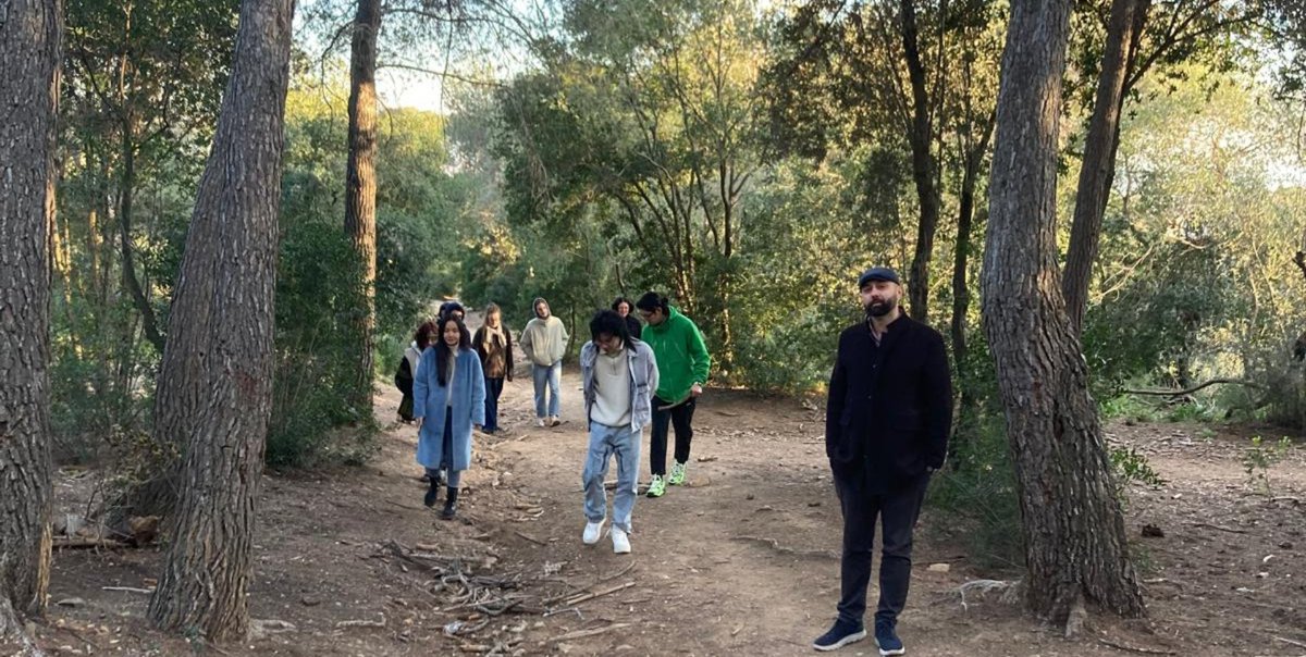 Los estudiantes del MURAD y SITESIZE exploraron la resiliencia socioecológica desde el diseño en el seminario Resilience Thinking Design Initiatives <a href="/CityResilience/">Resilience Thinking Design ∞ PhD Rafael de Balanzo</a> .

¿Qué pasaría si...? Reflexión y custodia territorial para enfrentar retos actuales: bit.ly/3EqJGFv