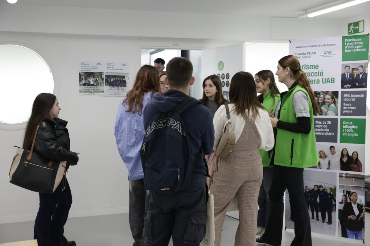 Turisme i Direcció Hotelera UAB tweet media