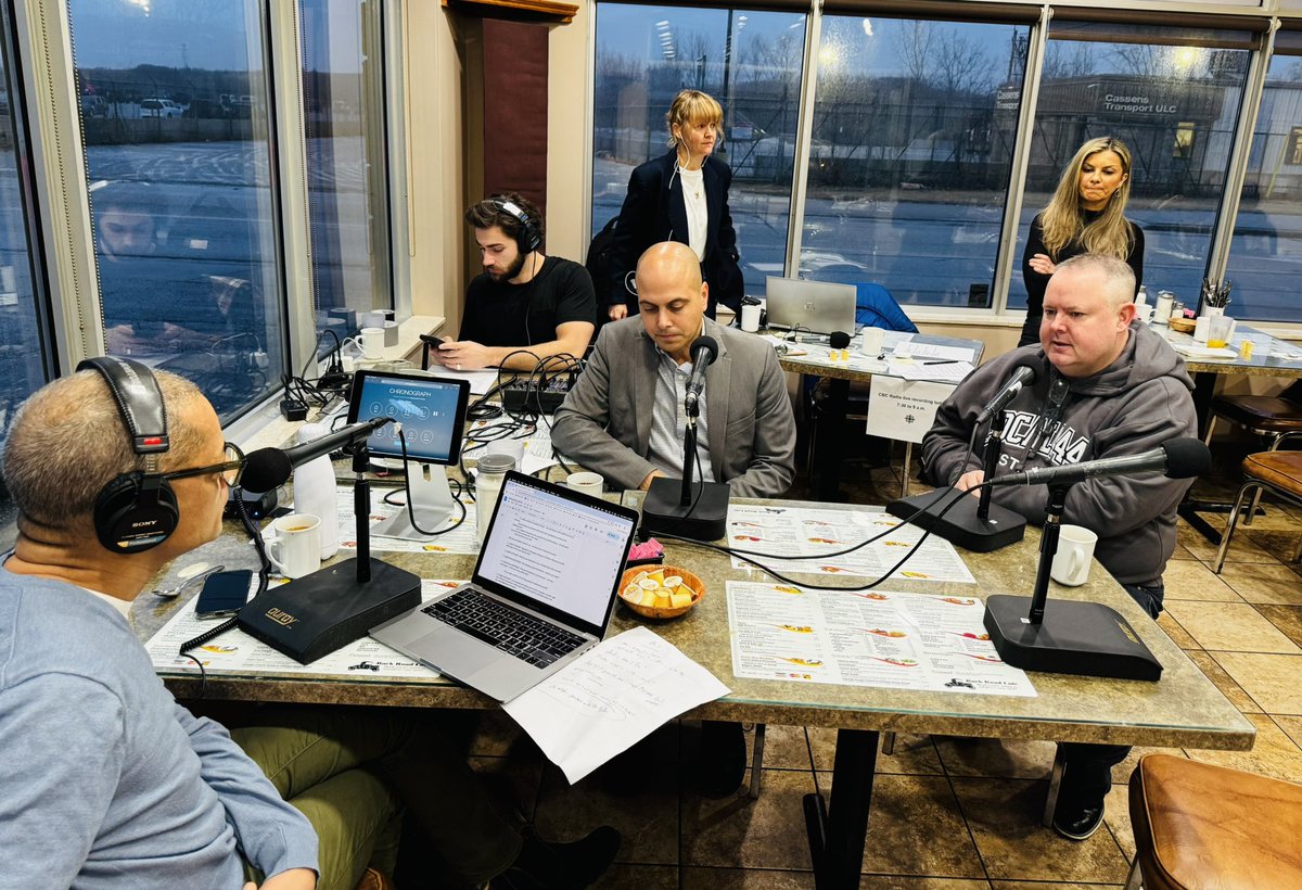 LOCAL444UNIFOR's tweet image. Local 444 President James Stewart was up early this morning as a guest on CBC’s The Current, discussing tariffs and their impact on our members. As trade policies continue to shift, James is making sure workers’ voices are heard on the national stage.

#Local444 #CBC #TheCurrent