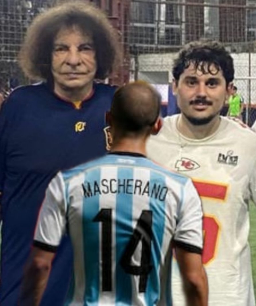 Siempre recordaremos como se plantó Mascherano contra Fellaini y Witsel