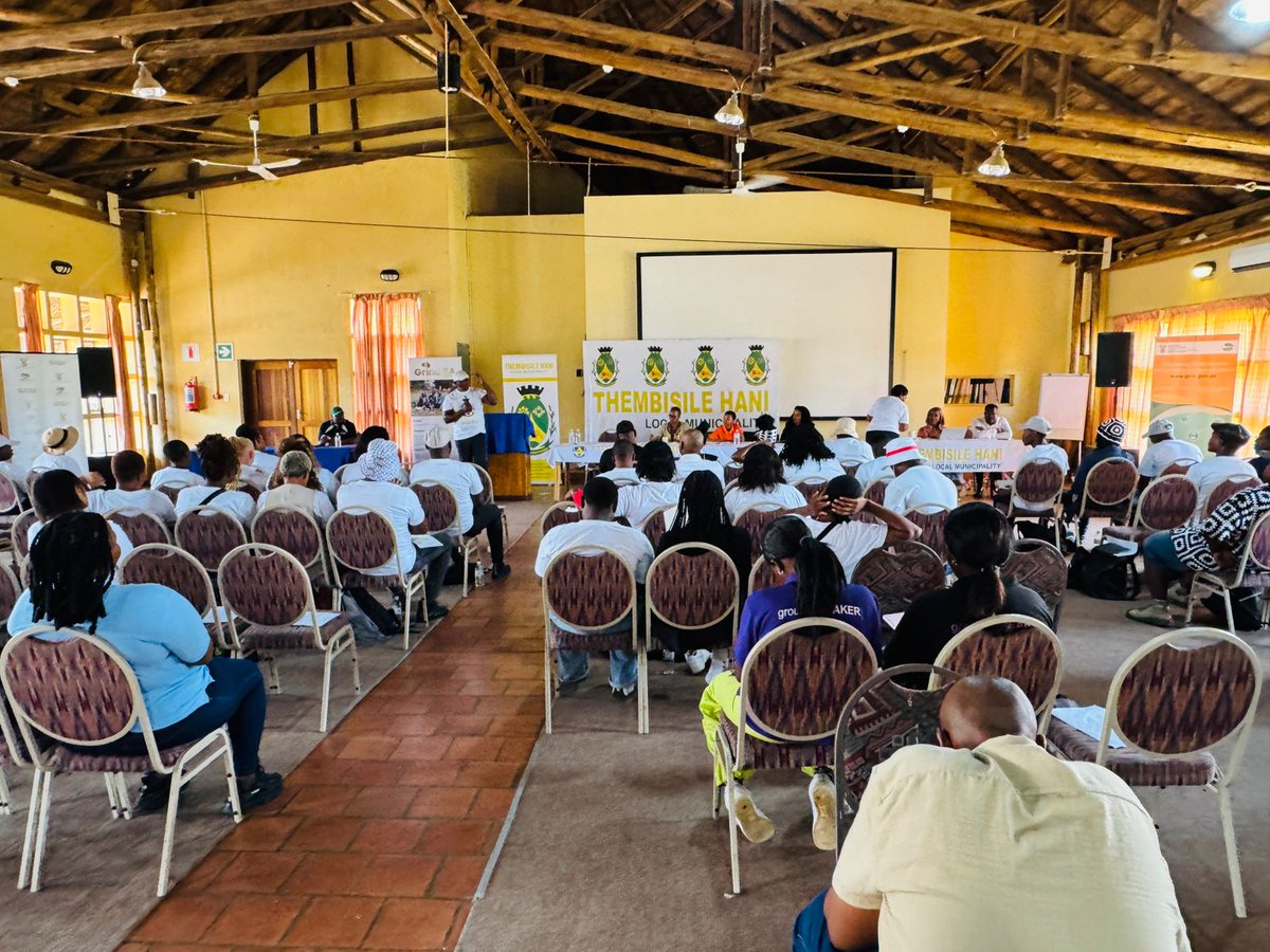 GovernmentZA's tweet photo. [HappeningNow] Government Communications in collaboration with @Thlm_Municipal @NYDARSA @sa_xtra , @deptoflabour , Dardlea7, Grind SA , @NkangalaTVETCol , SAYC Nkangala Region currently hosting THLM Youth Summit Programme to empowering young people with information and presenting opportunities available in Government and its entities. 

#SONA2025
#GovZAUpdates 
#ServiceDeliveryZA