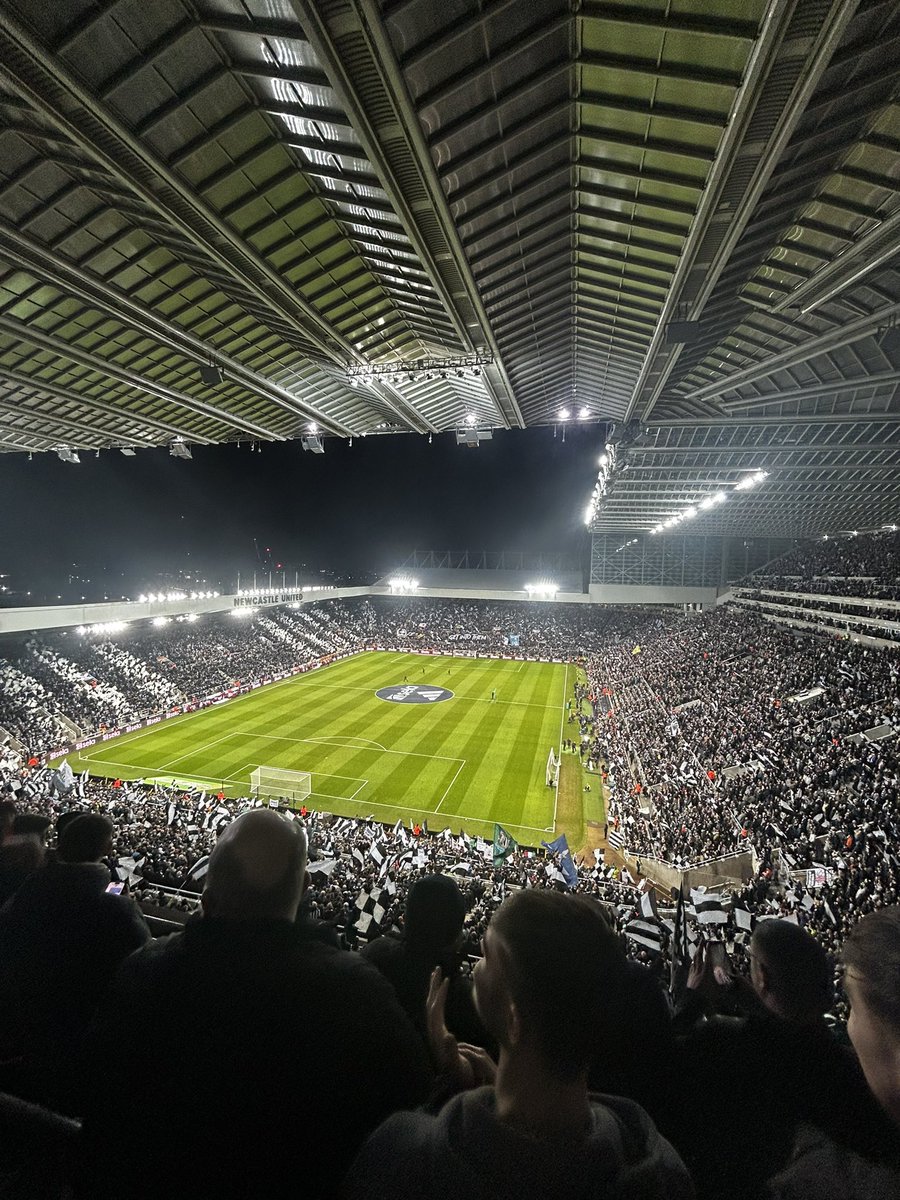 odmikey3's tweet image. Away days #arsenal