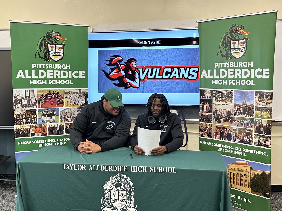 Congratulations ⁦<a href="/KadenAyre/">Kaden Ayre</a>⁩ on signing with ⁦<a href="/VulcanFootball/">California (PA) Vulcan Football</a>⁩
