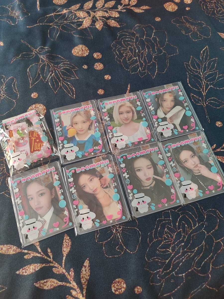 papelnieunbi's tweet photo. Thank you so much po @dolleeso. Natagalan magpost but super pretty ni gaeul sm 😭😭😭. Super pretty din ni Yujin hehe

#PNE_budolz https://t.co/dPqOn41Y0p