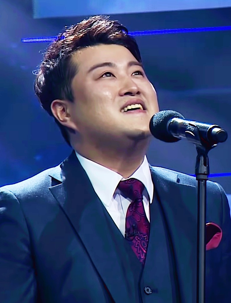 미스터트롯1 결승전 최고의 무대
김호중 감동 또 감동 '고맙소'
미스터트롯 공식채널 조회수 최고의 무대
🎶🎻🎶🎻🎶😚😚📌🎻📌🎻📌🎻
#김호중 #KIMHOJOONG #고맙소
#미스터트롯_김호중 #TVAROTTI 

【풀버전】 김호중 - 고맙소 🔥미스터트롯 결승전🔥 youtu.be/yIaD_cb40Q8?fe… 출처 <a href="/YouTube/">YouTube</a>