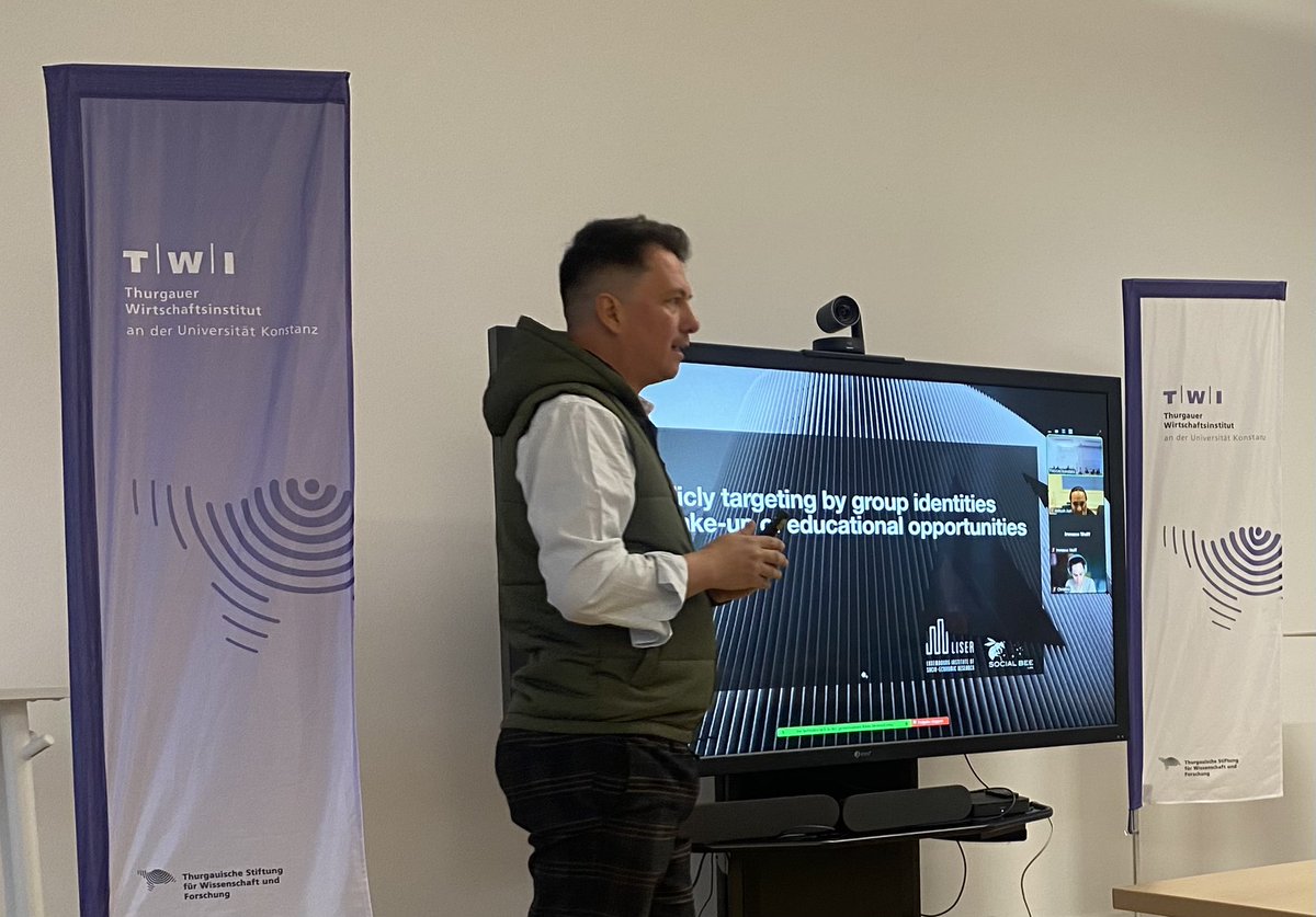 Manu Munoz-Herrera (@manumunozherrer) on Twitter photo It was wonderful to visit <a href="/UniKonstanz/">Universität Konstanz</a> and present my work at the TWI. Thanks to <a href="/asriankush/">Ankush Asri</a> and <a href="/ChristinaFelfe/">Christina Felfe</a> for the invitation. It was wonderful to visit <a href="/UniKonstanz/">Universität Konstanz</a> and present my work at the TWI. Thanks to <a href="/asriankush/">Ankush Asri</a> and <a href="/ChristinaFelfe/">Christina Felfe</a> for the invitation.