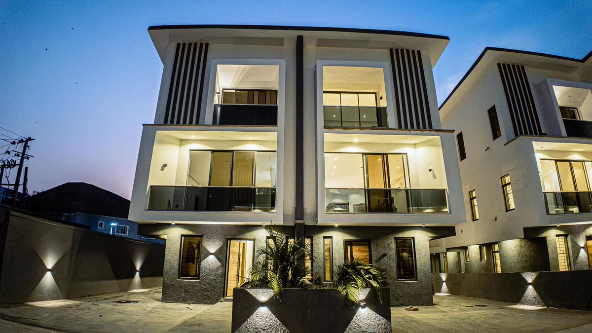 wellprodevelop1's tweet image. Beautifully finished 4Bedroom with Maids room in a Mini estate off Oba Akinjobi GRA ikeja

Cofo
N750m asking

Contact:
Wellpro Developers 
08185520099
08185570099

 #wellpro #wellprodevelopers #explorepage #explore #beautifulhouse #lagosrealestate #celebritiesinnigeriaanddiaspora