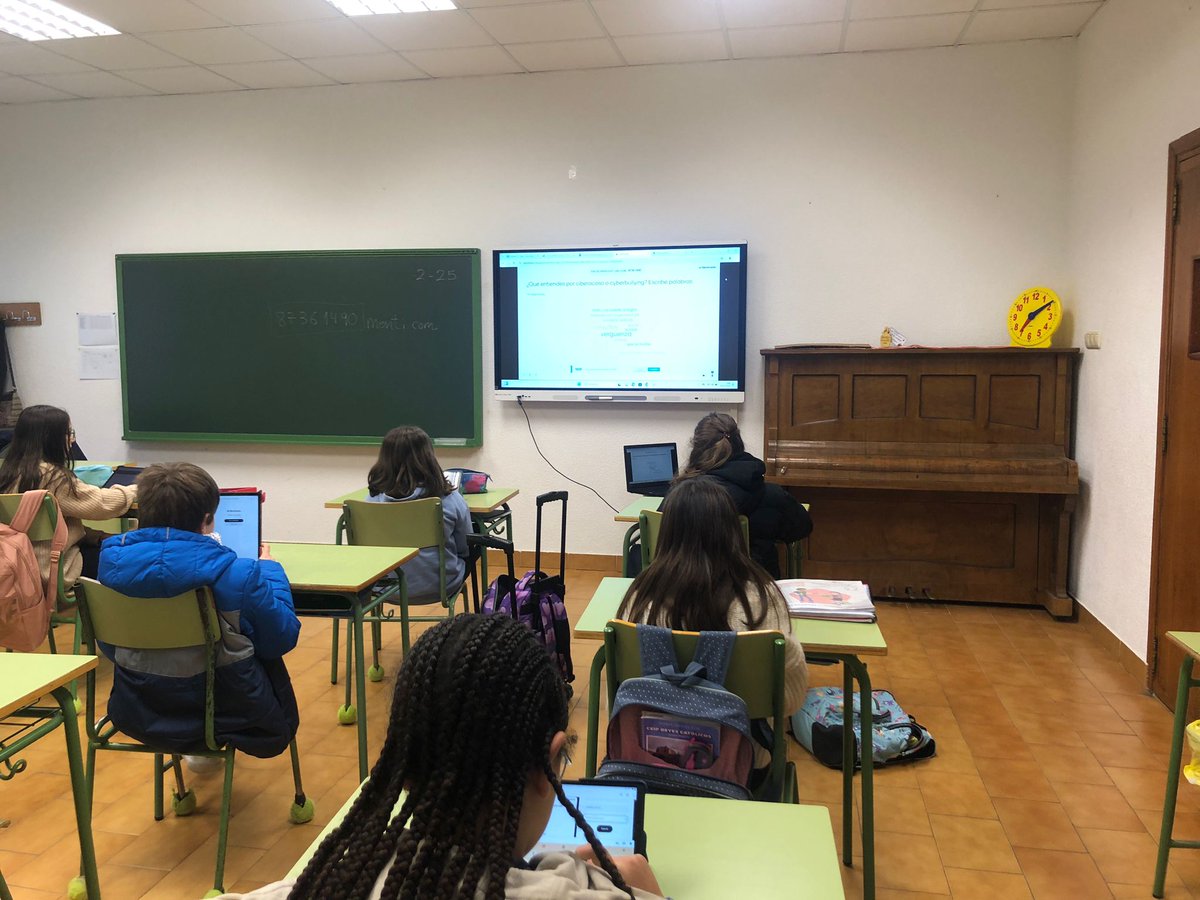 Esta semana los @MMCCPalencia han realizado talleres del Plan de Seguridad y Confianza Digital en el CEIP Reyes Católicos y en el CEIP Nuestra Señora de Areños.  ¡A practicar lo aprendido! #CompDigEdu_Pa #SID2025 #DiaDeInternetSegura