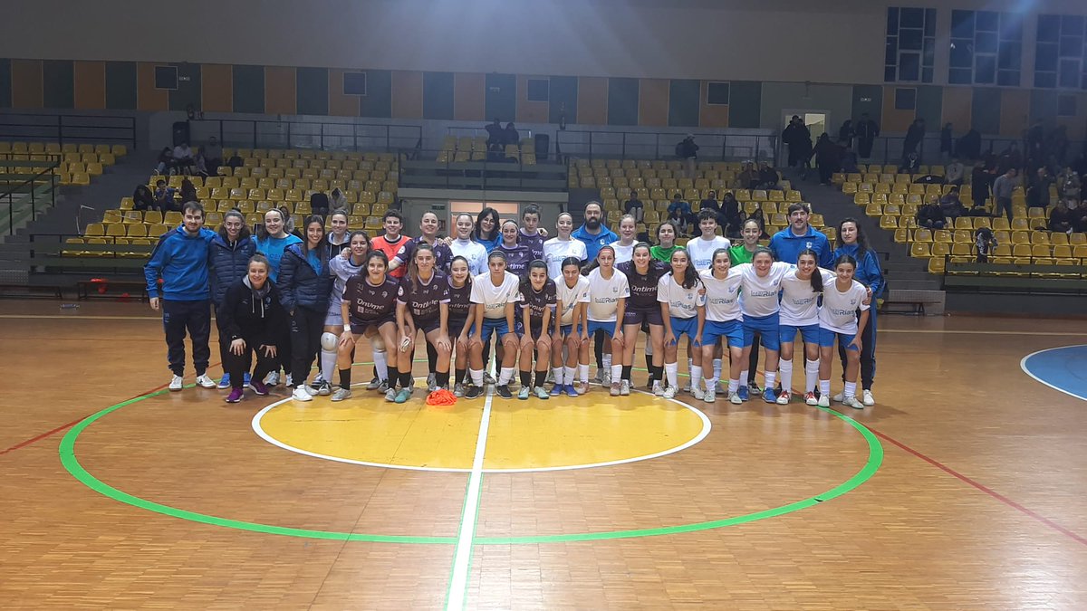 Futsal RFGF (@futsalrfgf) on Twitter photo 👌 As 𝐒𝐞𝐥𝐞𝐜𝐜𝐢𝐨́𝐧𝐬 𝐆𝐚𝐥𝐞𝐠𝐚𝐬 S16 e S19 disputaron no día de onte sendos partidos preparatorios 🆚 <a href="/OUontimeFSF/">Ourense Ontime FSF</a> (mil gracias amigas!)
🎯 No punto de mira xa o Campionato de España!
#SelecciónsGalegas | #SentindoGalicia | #futsal 👌 As 𝐒𝐞𝐥𝐞𝐜𝐜𝐢𝐨́𝐧𝐬 𝐆𝐚𝐥𝐞𝐠𝐚𝐬 S16 e S19 disputaron no día de onte sendos partidos preparatorios 🆚 <a href="/OUontimeFSF/">Ourense Ontime FSF</a> (mil gracias amigas!)
🎯 No punto de mira xa o Campionato de España!
#SelecciónsGalegas | #SentindoGalicia | #futsal