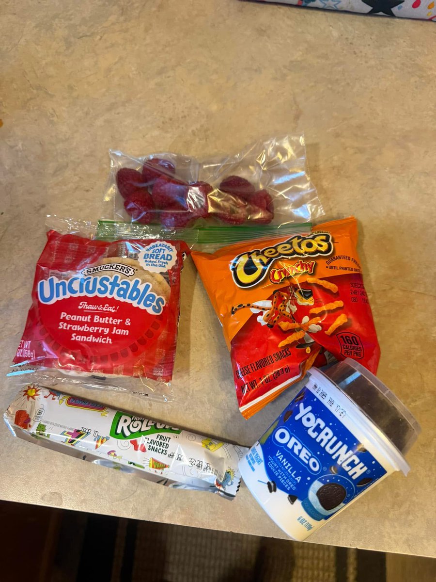 Sarah Fields tweet media