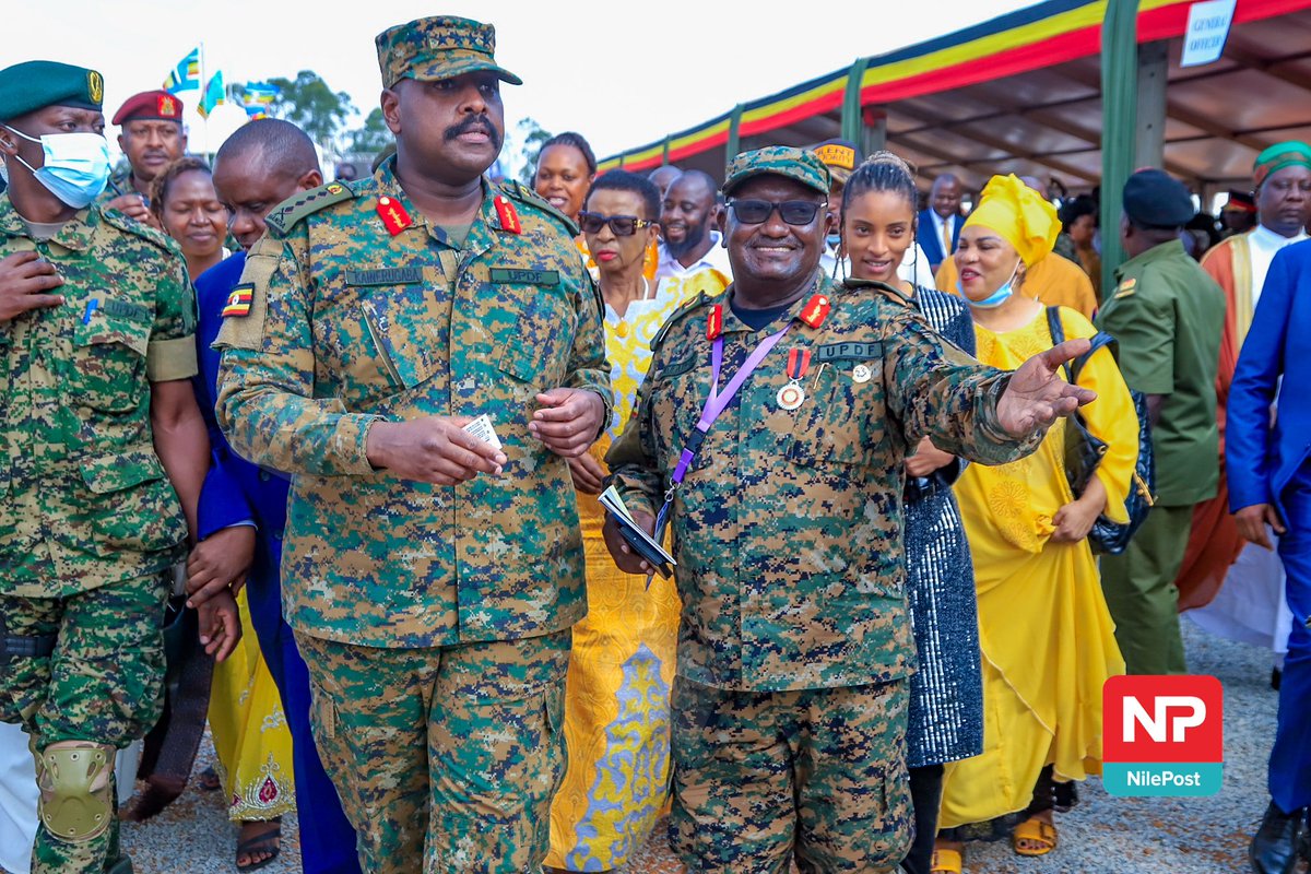francis_isano's tweet photo. General @mkainerugaba met the children of Ag Maj Gen Felix Kulayigye during today's #44thTareheSita anniversary celebration in Kyotera.  

Gen Kulayigye was promoted a few days ago and today he was awarded a medal https://t.co/aFD7KLqPdt