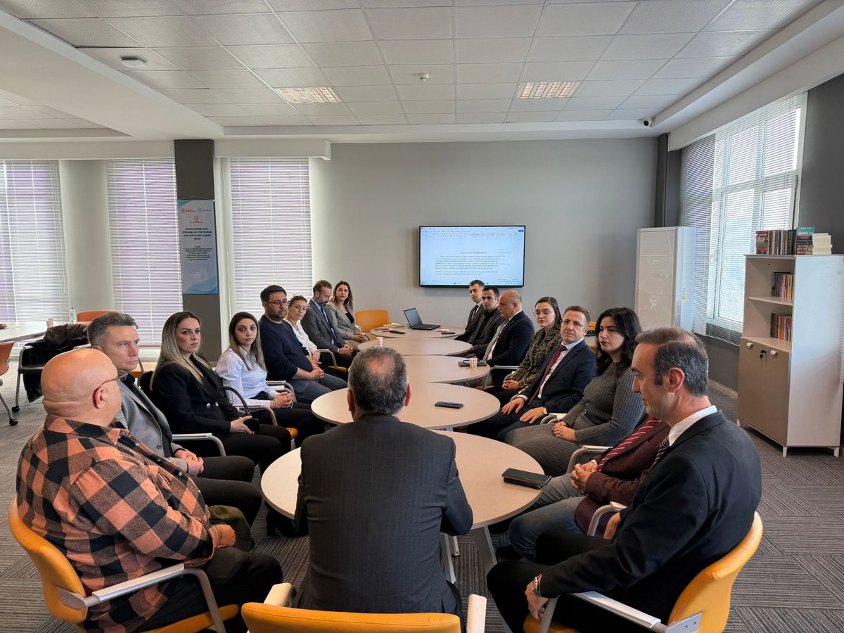 Valiliğimiz himayesinde "Adana Sosyal Dönüşüm Projesi" kapsamında ilimizde yürütülecek faaliyetlerin planlamasına yönelik toplantımız İl Millî Eğitim Müdür Yardımcımız Sayın Murat SERT başkanlığında gerçekleştirildi.

<a href="/tcmeb/">Millî Eğitim Bakanlığı</a> 
<a href="/Yusuf__Tekin/">Yusuf Tekin</a> 
<a href="/TCAdanaValiligi/">T.C. Adana Valiliği</a>
<a href="/AdanaMem/">Adana İl Millî Eğitim Müdürlüğü</a>
<a href="/HasanTevke/">Hasan Tevke</a>