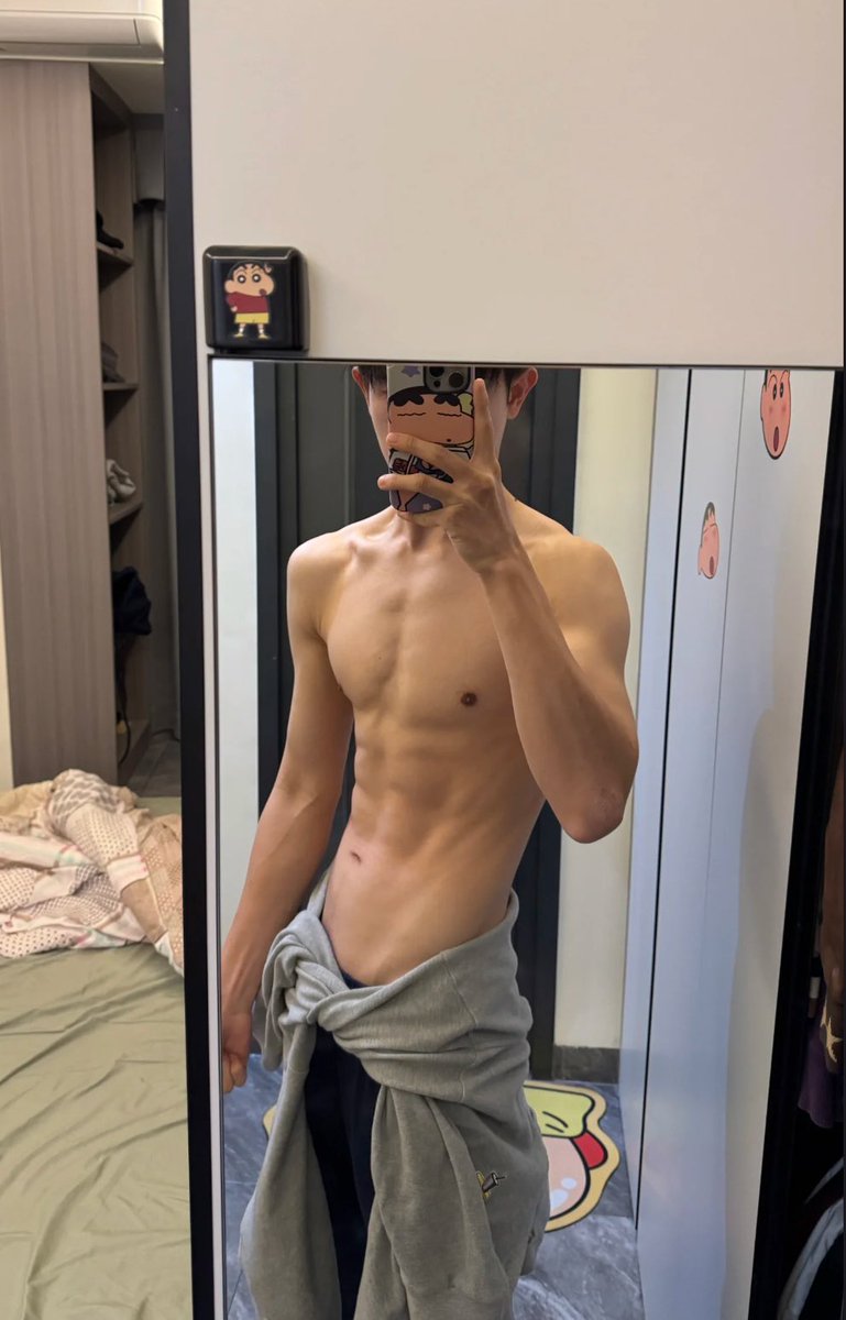 djdb157047's tweet photo. 累🥱 https://t.co/WWLIKZgKwR