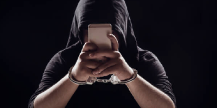 More wall street firms settle #sec charges over #mobilerecordkeeping
12 financial firms fined $63.1M for violating #securitieslaws on #electroniccommunications.
Read More: r.newsletter.telemessage.com/mk/cl/f/sh/WCP…