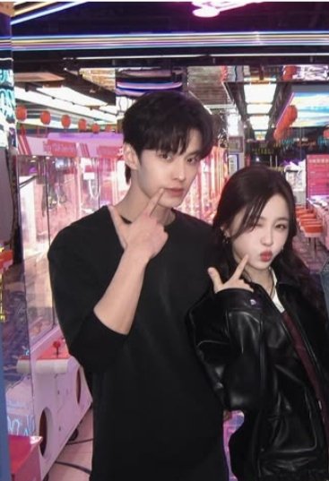 Jihyun2595's tweet photo. I need these two drama magazine photoshoots—they’ll be stunning, especially since she hasn’t done any since 2022.(I hope we get that🙏🙏🙏)
#YuShuxin #LinYin #heyu
#skiintolove #speedandlove https://t.co/gg0DJkR5va
