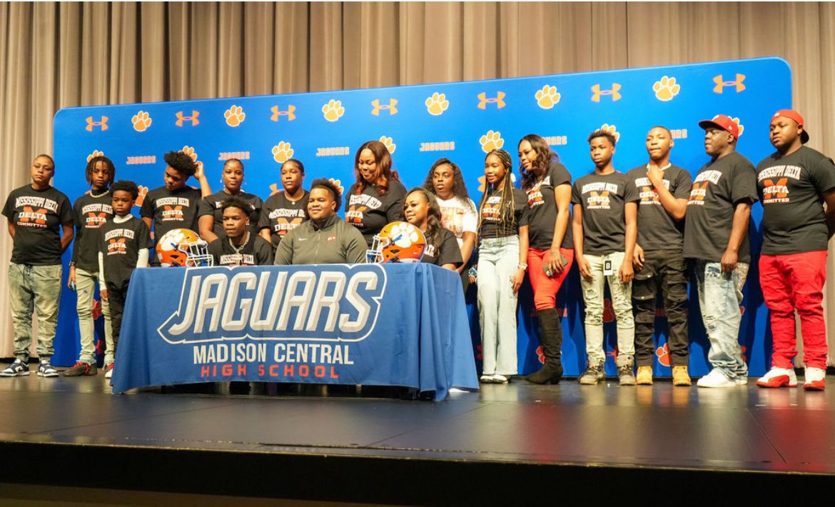 Gregory Brown tweet media