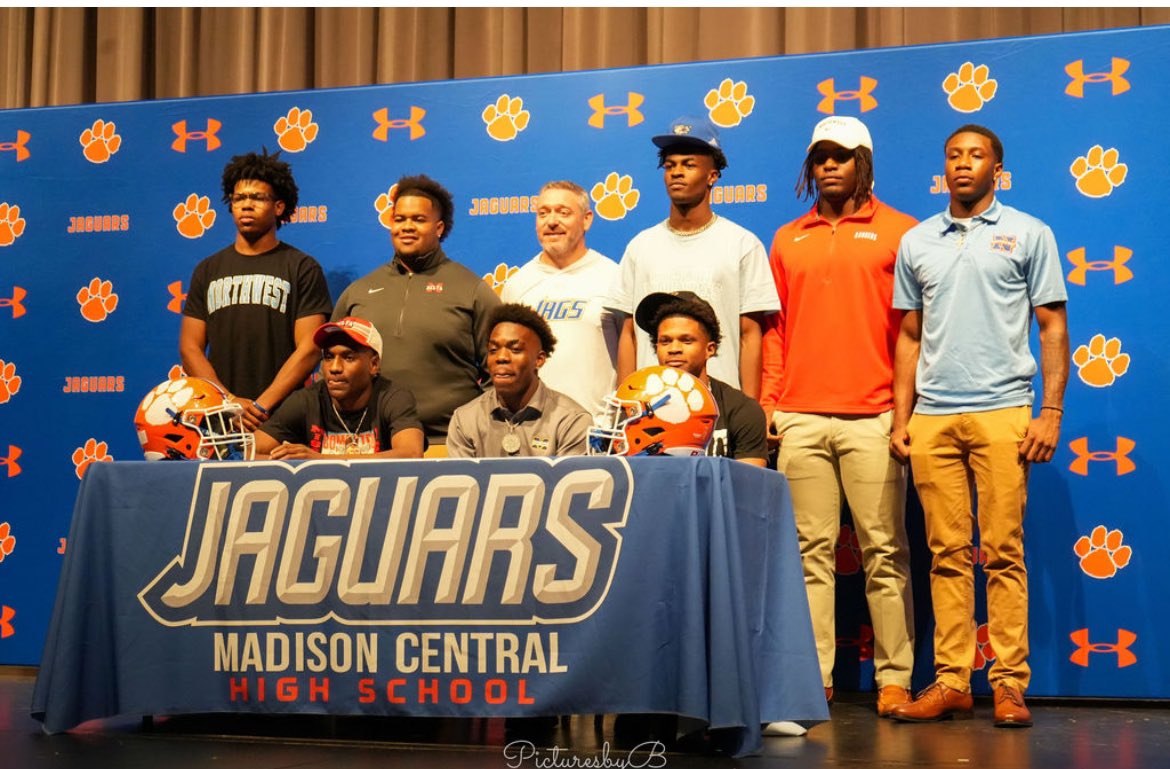 Gregory Brown tweet media