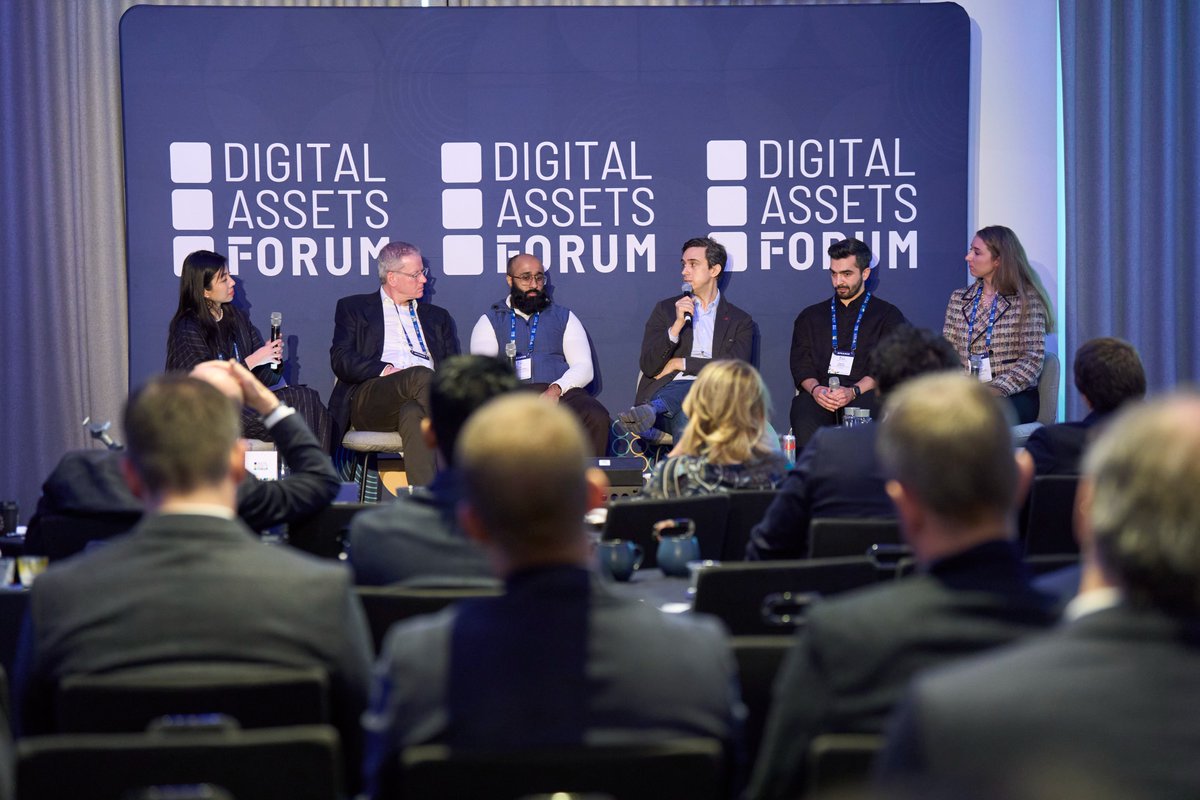 Earlier this week at @DAF_London, @arthurb spoke about <a href="/uranium_io/">XU3O8</a>:

"What was attractive to me with uranium is that it’s a massively important asset for the future of energy... and somehow, there was no good way to access the market—until now!"