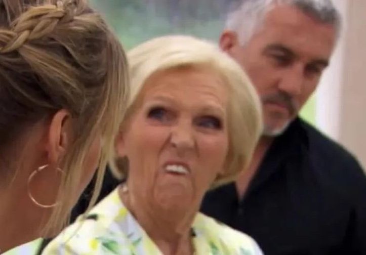 _Thembalihle_'s tweet image. My reaction every time Mpumelelo speaks. #UthandoNesthembu