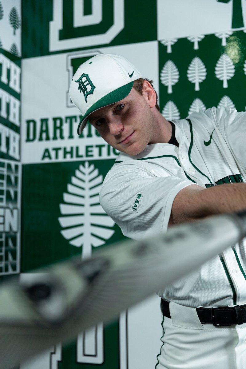 BigGreenBSB's tweet photo. Media Day Moments 📸📸

#GoBigGreen | #TheWoods🌲 https://t.co/77rP0YM4BD