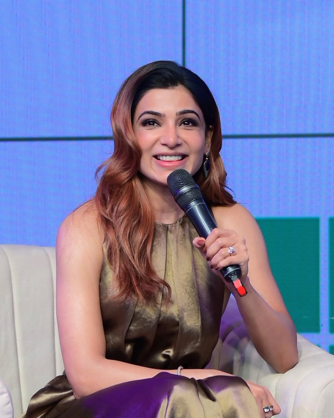 GjH9xPuXYAA7wTV?format=jpg&name=large