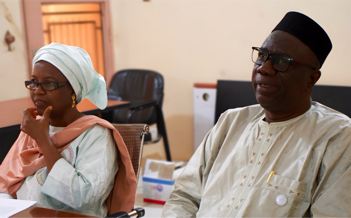 AmprodeSahel's tweet photo. 🤝 Partenariat pour un avenir meilleur !

Mardi 4 février 25, AMPRODE/SAHEL et HKI ont officialisé un partenariat stratégique qui marque une étape importante dans notre engagement commun en faveur du développement et du bien-être des communautés les plus vulnérables. https://t.co/jpw4m01FK0