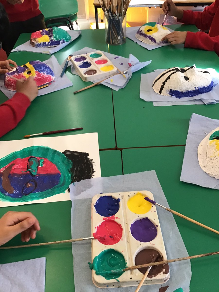 LeighPrimary's tweet photo. Year 5 are having fun painting Mayan masks as part of our history topic #mayanmasks  #history #art  #craft https://t.co/P8dpM3fm9v