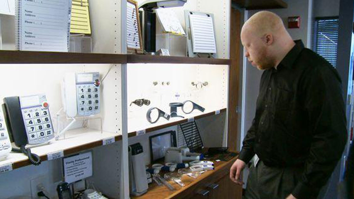 It’s Low Vision Awareness Month! Let’s recognize the event and be aware of the millions of Americans with vision impairments. This February – and all year. <a href="/NatEyeInstitute/">NEI</a> 

#LVAM #EyeHealthEducation #a11y  bridgemultimedia.com