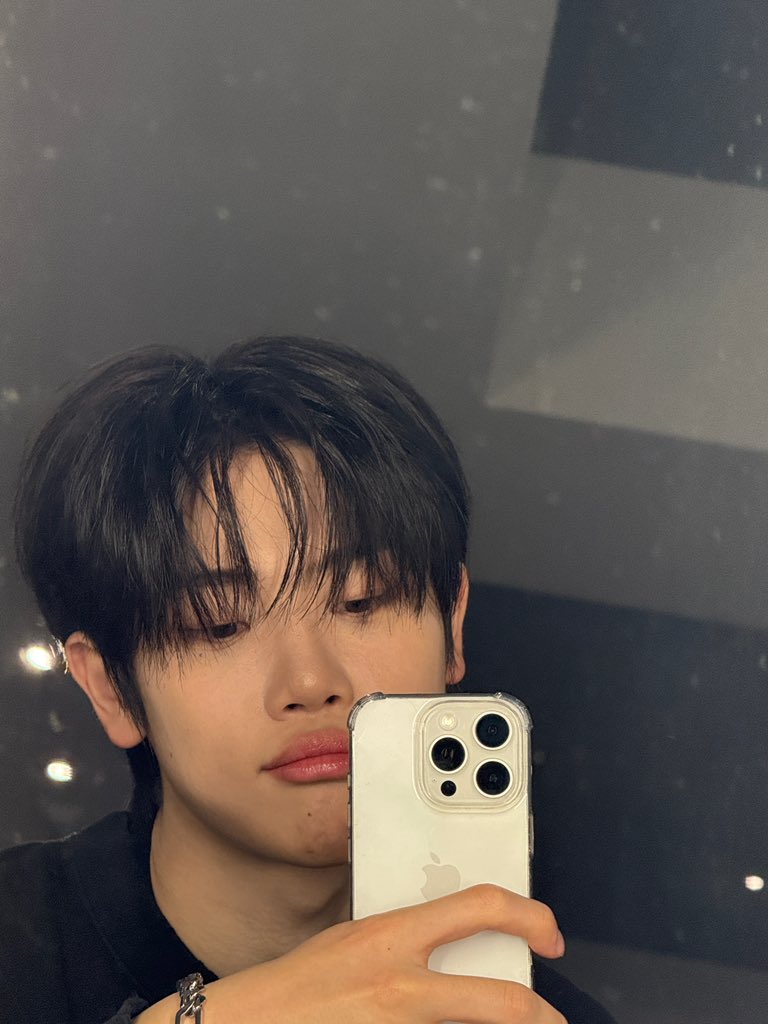 CLOSE YOUR EYES MEMBERS tweet media