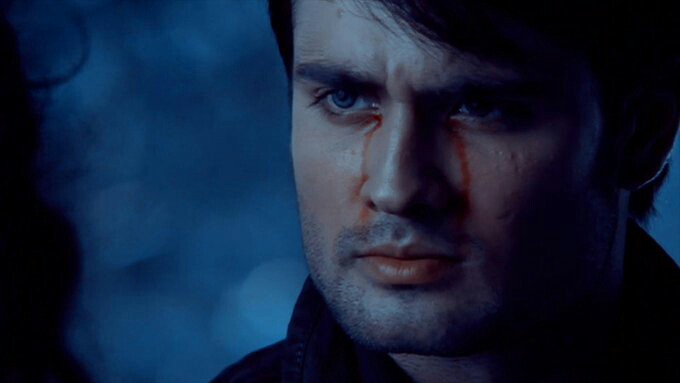 VoiceOfChahat's tweet image. You &amp;amp; I walk a fragile line,
I've known it all this time 
But I never thought I'd live to see it break 💔

#VivianDsena #pkyek
