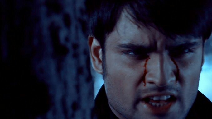 VoiceOfChahat's tweet image. You &amp;amp; I walk a fragile line,
I've known it all this time 
But I never thought I'd live to see it break 💔

#VivianDsena #pkyek