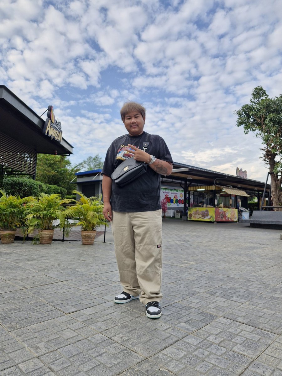 อ้วนๆดำๆแบบนี้เลยบ่มีคนเอา😜😜
#อรัญประเทศ