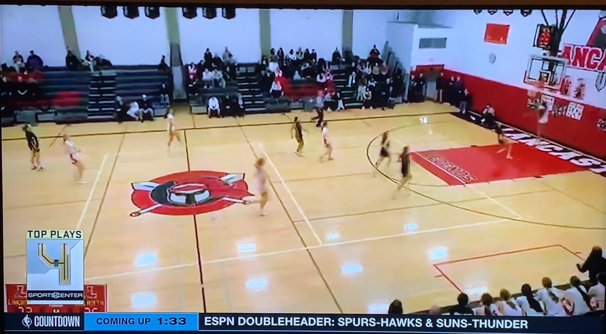 LancasterCSD's tweet image. VIDEO: A dunk seen across America!

@LHS_Athletics1' Madison Francis' senior night dunk, the first of her career, was seen by tens of thousands of people online and was even the number four play on ESPN SportsCenter's Top Ten! #SCTop10

Video Credit: @LHSWVBB @jc_performance_