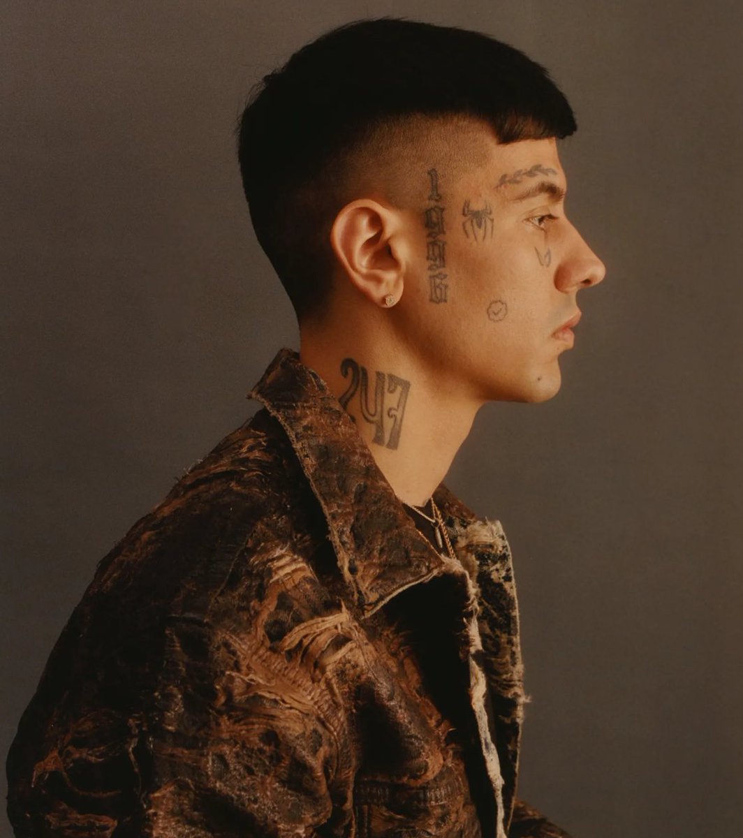 𓆰𓆪 tweet media