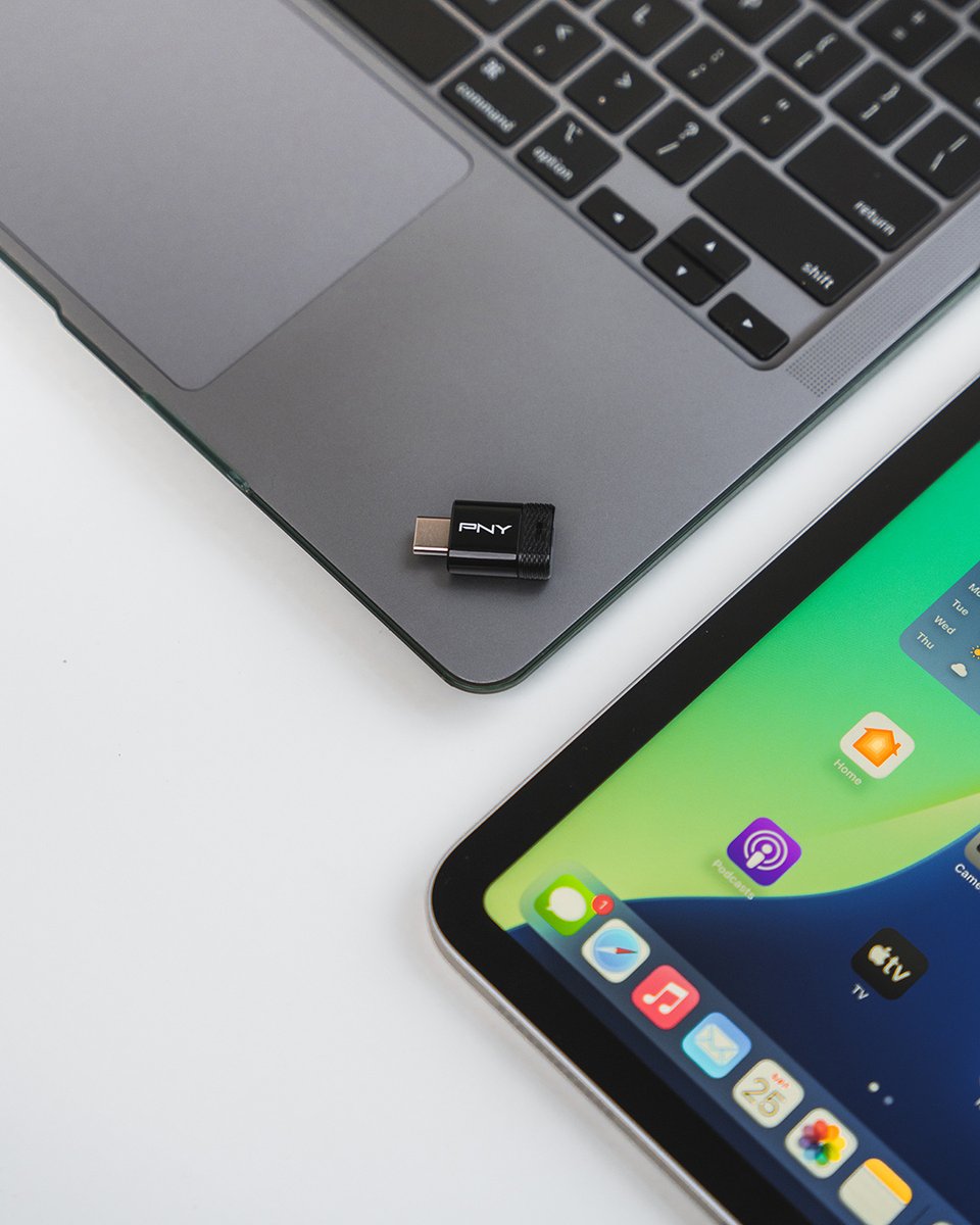 PNYTechnologies's tweet image. No adapters, no limits. Just seamless storage across your compatible Type-C devices. #EliteXFit #PNY #CreateStoreGame 

bit.ly/40ZByEN