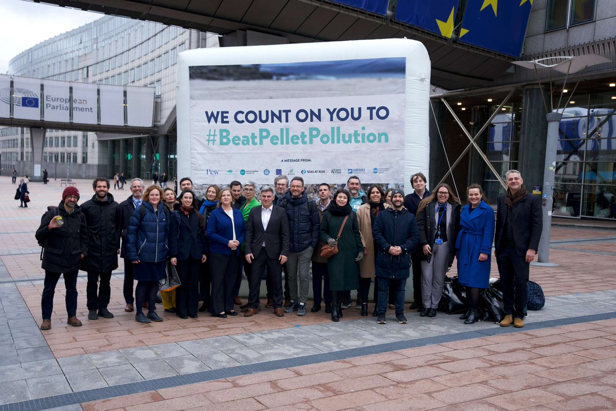 PewEurope's tweet image. Coastal communities are hit hardest by microplastic pollution, and local leaders are taking action. 

Last week, our team visited @Europarl, calling for enforceable rules on plastic pellets—the third-largest source of microplastic pollution in Europe.