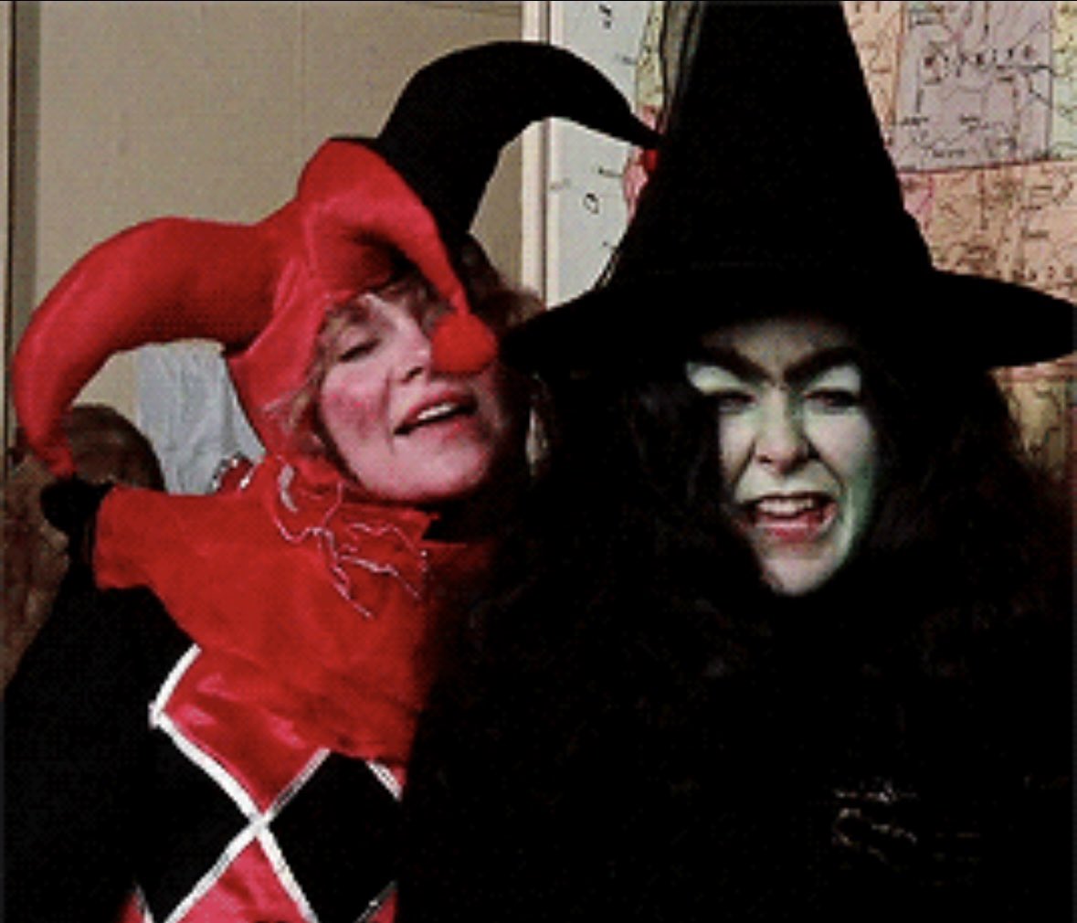 The Grammys in 2025 be like. #grammys #sabrinacarptener #ChappellRoan