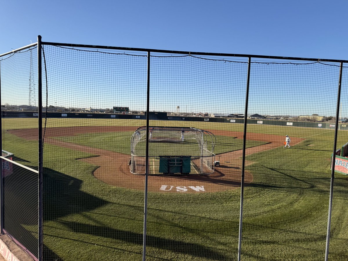 Gorgeous day to play✌️