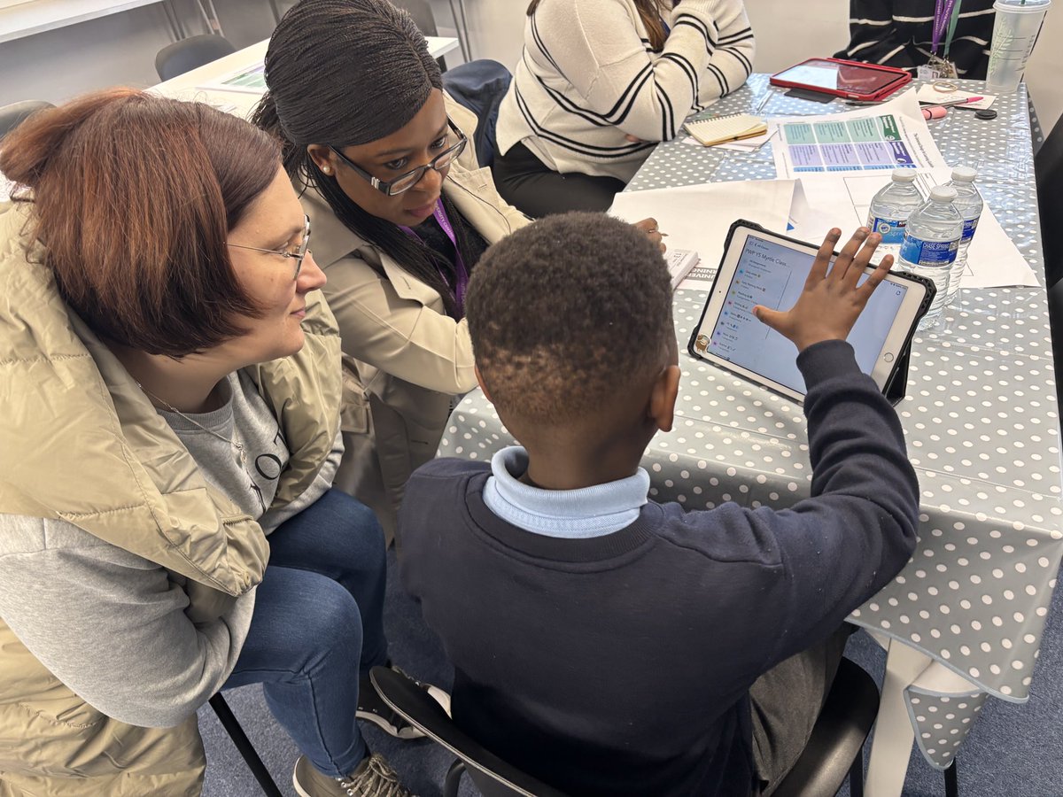 Peareswood Primary School (@peareswood) on Twitter photo 🌟 It was a pleasure hosting students from LSEC this morning and being part of their learning journey around UDL! 🙌📚 #UDL #RemovingBarriers <a href="/LSEColleges/">London SE Colleges</a> 🌟 It was a pleasure hosting students from LSEC this morning and being part of their learning journey around UDL! 🙌📚 #UDL #RemovingBarriers <a href="/LSEColleges/">London SE Colleges</a>