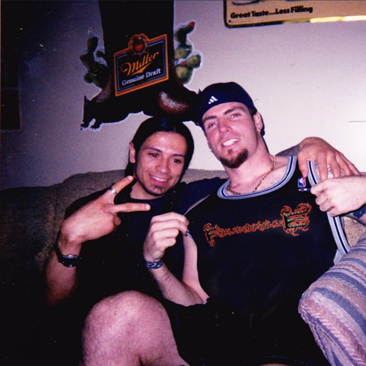 DAZE_STYLE's tweet image. NEW FINAL RESTING PLACE TRACK STREAMING ON YOUTUBE…

“BOUND BY AFFLICTION” EP AND EXCLUSIVE MERCH DROP AT MIDNIGHT EST…

DAZE-STYLE.COM
BTKRECORDINGS.COM

youtu.be/vqp_YYcVhV8?si…