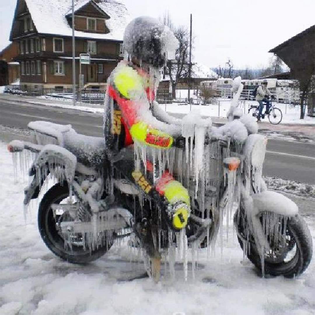 DeanJC420's tweet photo. Weather Update. You better have ice in your veins! #coldstarts https://t.co/wGuBX7Ss2P