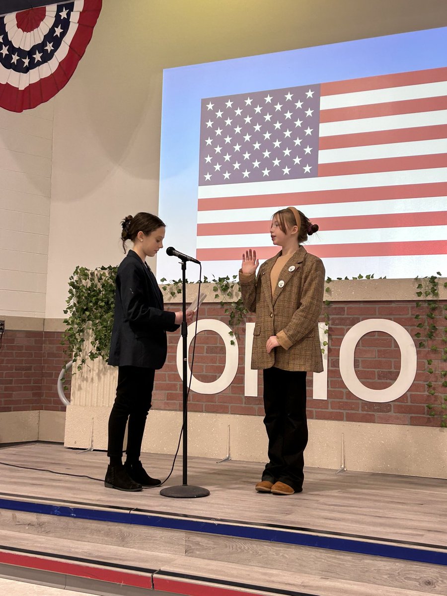 We are here!! <a href="/BrooksideBcats1/">Brookside Bobcats</a> <a href="/JACentralOhio/">Junior Achievement of Central Ohio</a> #itsworthit