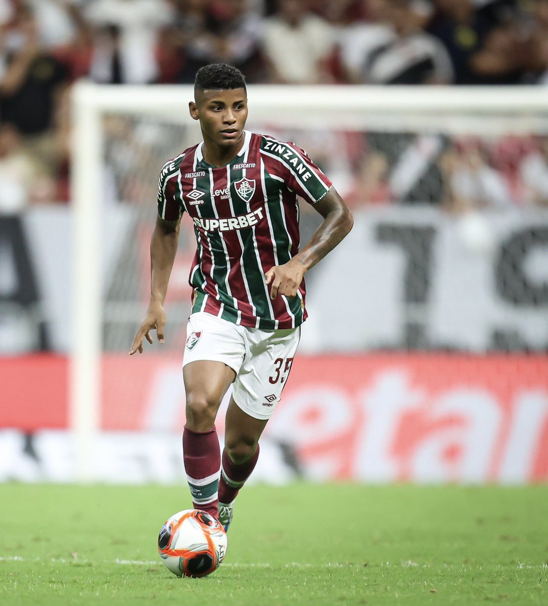 FluminenseFC's tweet image. O Hércules chegou querendo demais