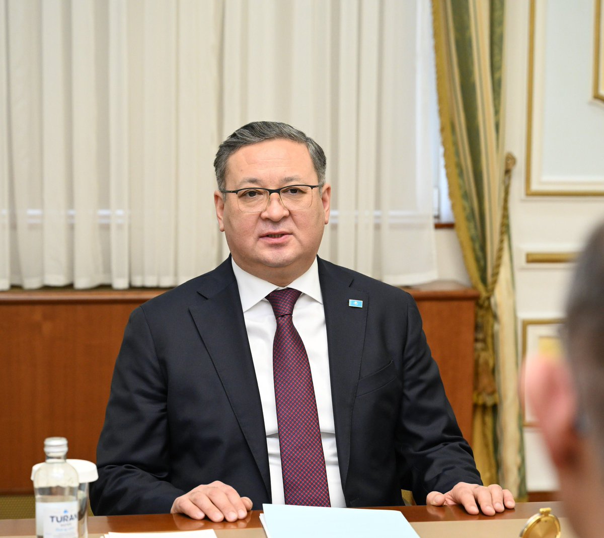 MFA_KZ's tweet photo. 🇰🇿🤝🇯🇴 Қазақстан Сыртқы істер министрі Иордания Елшісін қабылдады

🇰🇿🤝🇯🇴 Министр иностранных дел Казахстана принял Посла Иордании

🇰🇿🤝🇯🇴 Kazakh Foreign Minister Received the Ambassador of Jordan

🔗 https://t.co/NDD4luRwaT https://t.co/BD5FUFYxJB