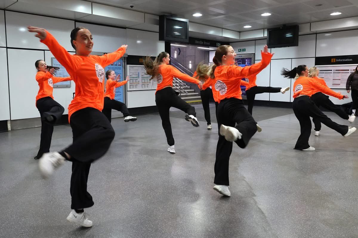 📸 Aspiring dancers from <a href="/gatesheadcoll/">Gateshead College</a>    have wowed Metro customers with a flash mob style performance at Central to mark the 25th anniversary of <a href="/sundayforsammy/">Sunday for Sammy</a>. Read: nexus.org.uk/news/item/danc…