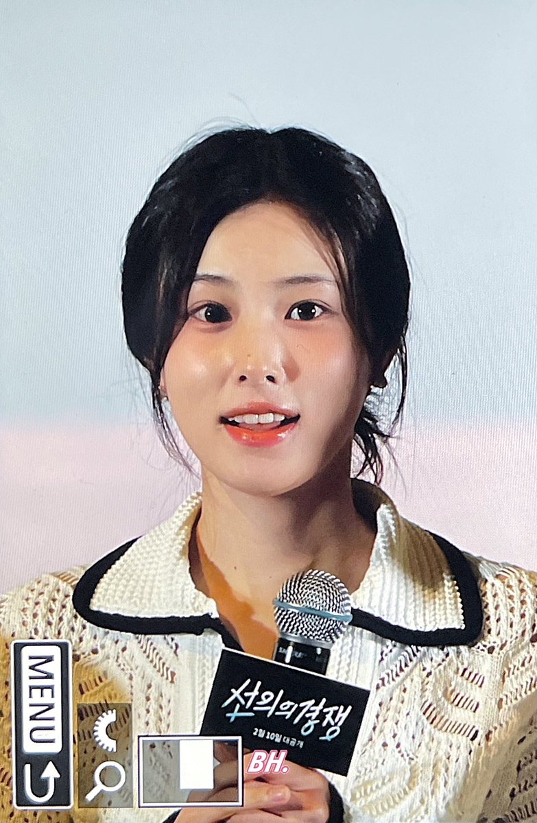 BH705's tweet image. 250206 #선의의경쟁 시사회 프리뷰

주예리가 너무나도 가나디에요🥺

#강혜원 #HYEWON #KangHyewon