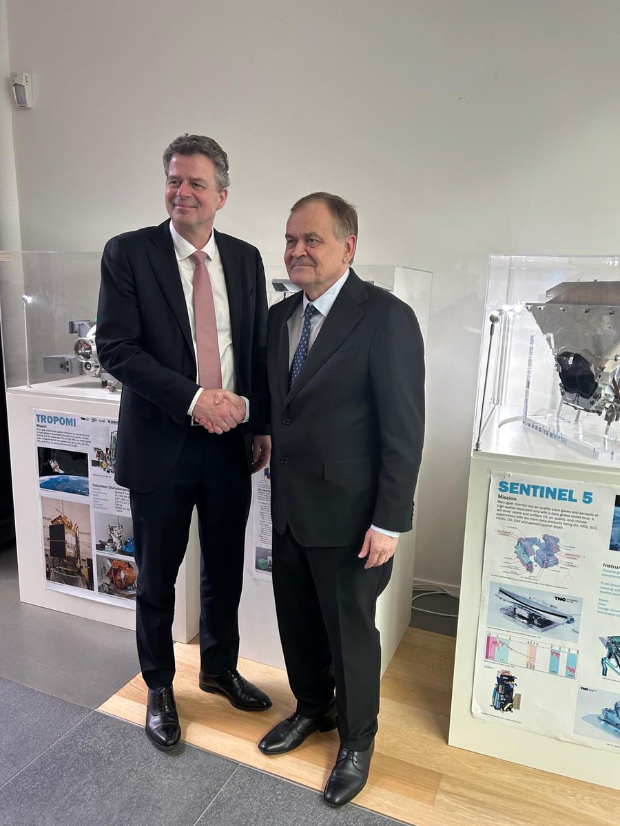Timo Pesonen (@timopesonen1) on Twitter photo Great discussion today with Erwin Nijsse and our Dutch colleagues!
🚀 Inspiring visit to <a href="/TNO_nieuws/">TNO Nieuws</a> in Delft, where groundbreaking innovation in the space & defence ecosystem is taking shape. Excited to see the future unfolding!
#Innovation #EUSpace #EUDefence #TNO Great discussion today with Erwin Nijsse and our Dutch colleagues!
🚀 Inspiring visit to <a href="/TNO_nieuws/">TNO Nieuws</a> in Delft, where groundbreaking innovation in the space & defence ecosystem is taking shape. Excited to see the future unfolding!
#Innovation #EUSpace #EUDefence #TNO