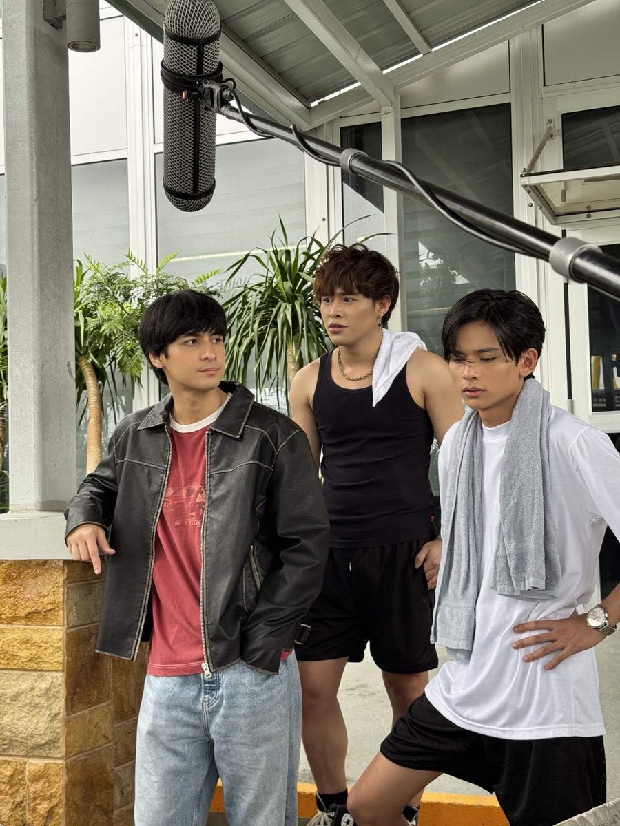 VivaOnePH's tweet photo. HMMMM? Pa-share naman po ng chika, ulupongs? 

'ANG MUTYA NG SECTION E' starring #AndresMuhlach, #AshtineOlviga, and #RabinAngeles now streaming on #VivaOne! https://t.co/NFc9YmvmQk

AMNSE TELLING THE TRUTH

#SectionEFrameUp #SectionELabanAsOne #AngMutyaNgSectionE #AMNSE https://t.co/XI7QXeOCpC