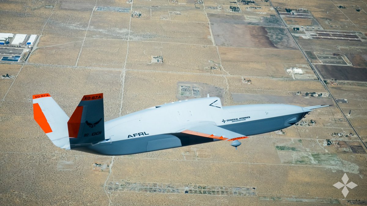 GenAtomics_ASI's tweet photo. At GA-ASI, we innovate ahead of need to redefine and implement what’s possible when it matters most.

Learn how we're working with the @AFResearchLab to develop the #XQ67A Off-Board Sensing Station: https://t.co/jRxl9UPvva

#UAS #OBSS #UCAV