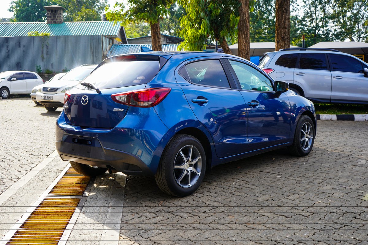 DriversMartKe's tweet photo. Commuter car, first car, or anything else you have in mind, the Mazda Demio fits almost any profile. If you're in the market one one, you can get this specific 2017 model from us for only KES 1,300,000.

☎️0722 771771 
📍Langata Road-Karen near Nairobi Academy,opp Liberty Mall https://t.co/RilbvBOqtI